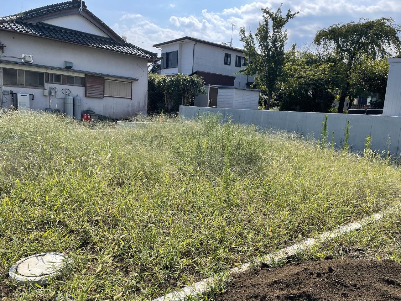 秦野市堀川